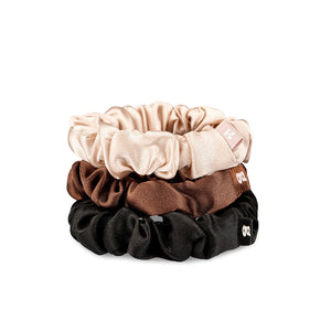 Drei S Seiden Scrunchies in beige, braun und schwarz