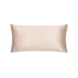 Kissenbezug aus reiner Maulbeerseide in Beige – zeitloses Design für strahlend schöne Haut & Haare.